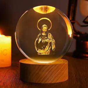 Sacred Heart of Jesus Interior Light Crystal Ball - Christian Wooden Frame Base Jesus Figurine Statues, USB-Powered Warm Glow Religious-Themed Religious Decorations, Women's Home Decor Gift for Collection，room decor.home essentials，father day gift ideas