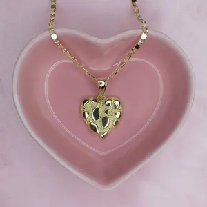 Heart Nugget Necklace.(Medium)