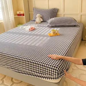 Plaid Pattern Fitted Sheet and Pillowcase Set, 2/3 Counts/set Including 1 Fitted Sheet & 1/2 Pillowcase without Filler, Soft Comfortable Bedding Set for Home Bedroom Bedsheet Sets Bed Sheets Set, Decorative Bedsheet Sets