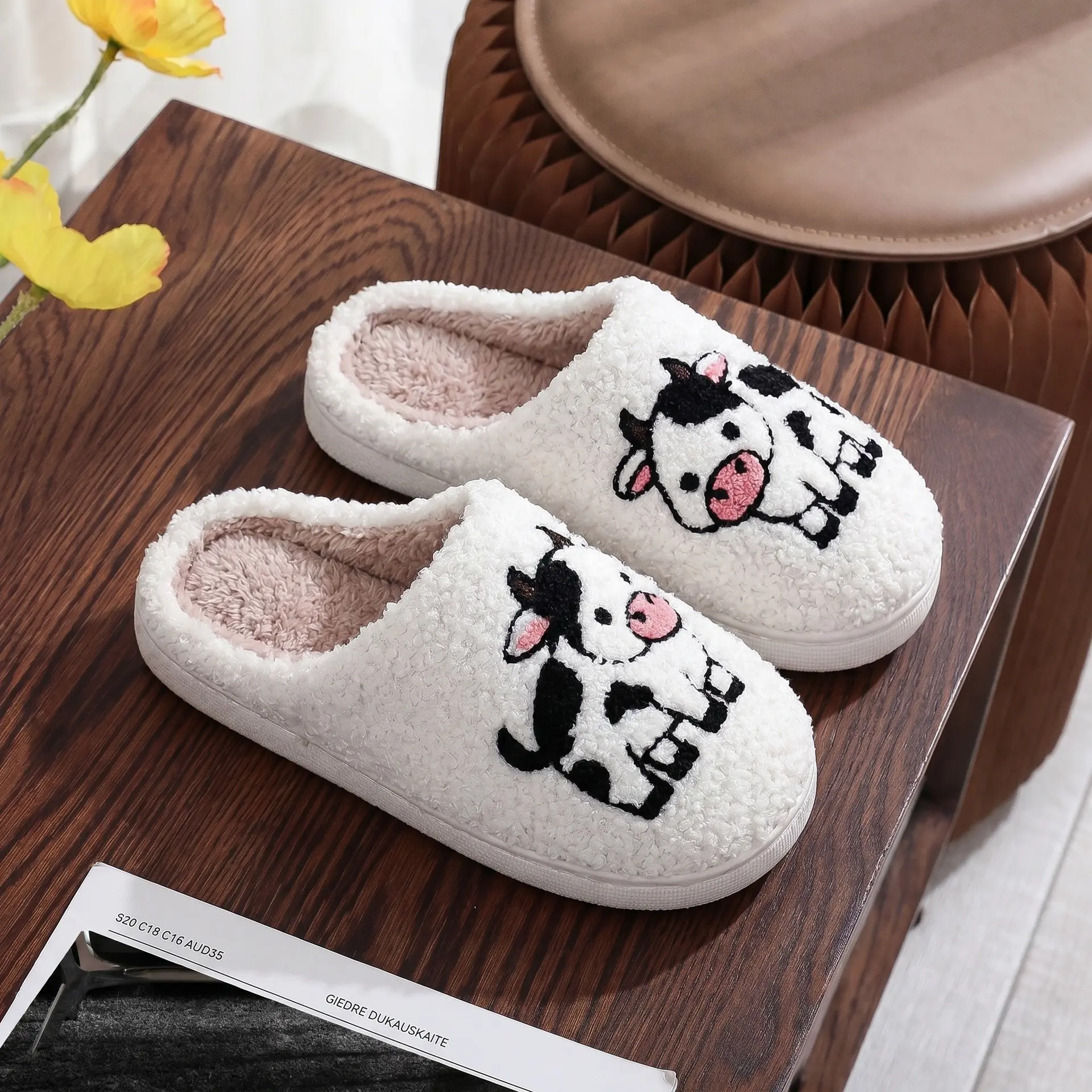 Cute Cartoon Cow Fuzzy House Slippers for Women, Soft Fluffy  Slippers, Warm Non Slip Indoor Bedroom Winter Slippers,  Holiday Gift