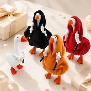 Summerwins Funny Desk Goose with Magnetic Beak, 7 Inch Cute Resin Goose Statue for Holding Keys Notes and Small Metal Accessories, Quirky Home Office Desk Decor, Viral TikTok Room Decor, Aesthetic Desk Setup, Unique Gift Idea for Women Friends Coworkers