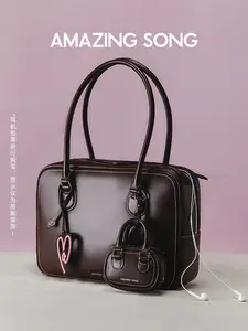 Amazing Song Toast L Bag – Stylish Shoulder Handbag with Unique Design
