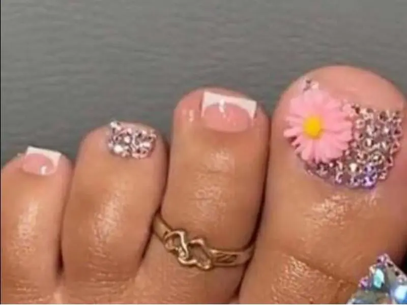 Pink Bling FLoral French Tip Press On Toe Nails with Rhinestones Sturdy False Fake Reusable Design for Versatile Occasions