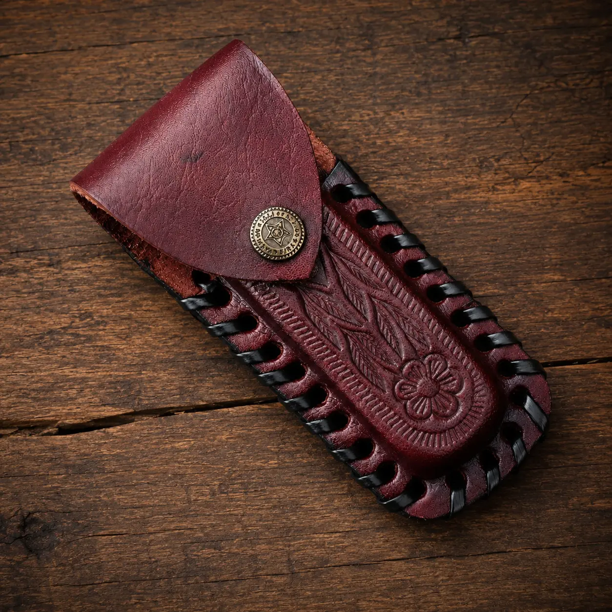 Genuine Leather Handmade Hand-Engraved Folding Utility Knife Sheath, Universal EDC Belt Sheath for Adults’ Fishing, Hiking, Whittling
