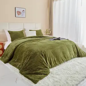Comforter Set  3 count - Super Soft & Fuzzy Oliver Green Comforter Set for Winter Warm Fleece Bedding, 1 Luxury Cozy Faux  Down Alternative Comforter with 2 Pillow Cases