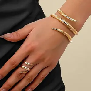Gold Spiral Wide Cuff Bracelet & Ring Set for Women – Adjustable Open Bangle & Wrap Ring, Statement Stackable Jewellery, Funky Unique Accessories for Daily Party & Casual Wear