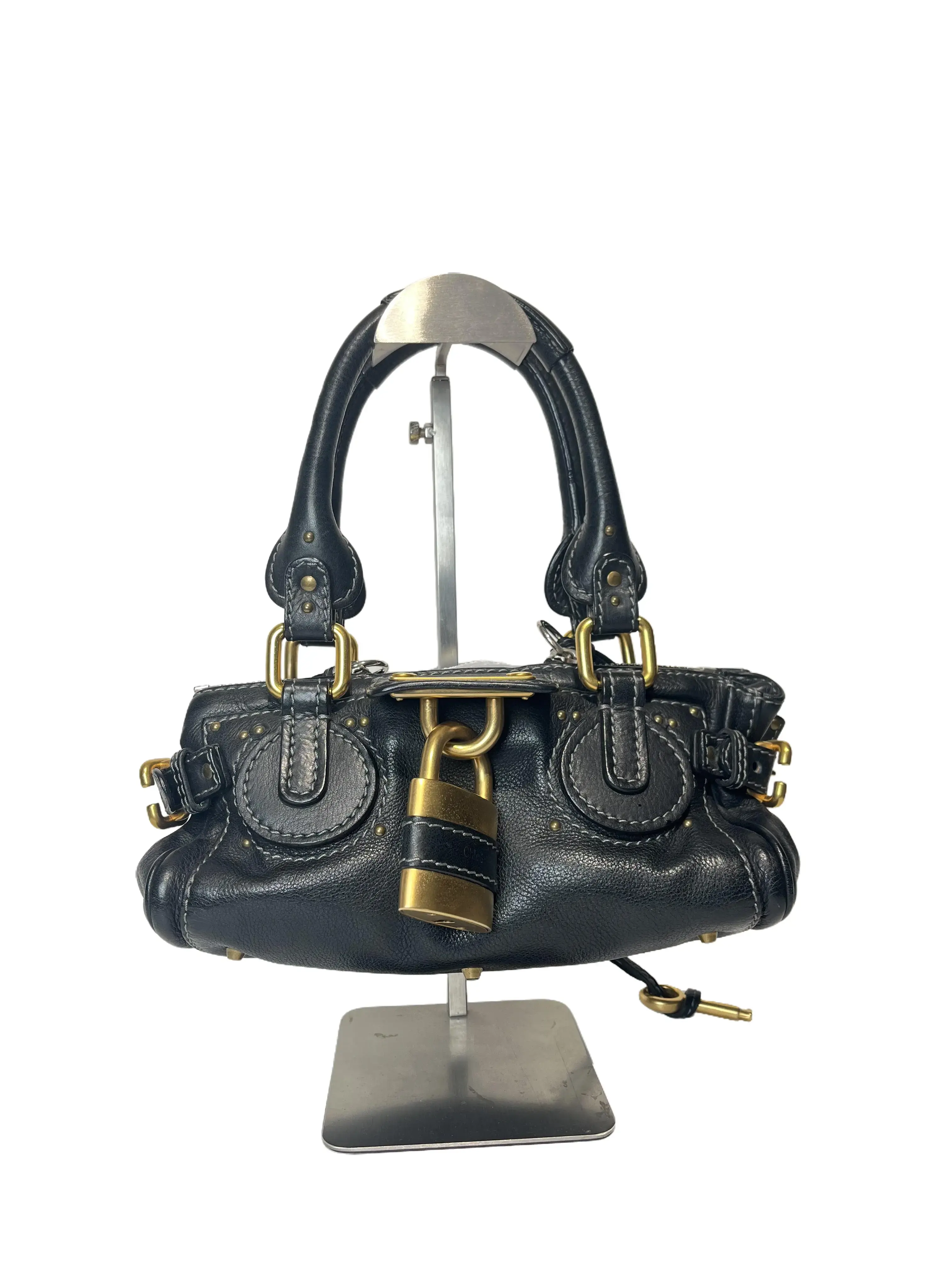 Pre-owned Chloé Vintage Grained Leather Paddington Lock Bag Chic, Oversized, Buttery Softness, Beautiful Natural Drape, Commands Immense Devotion Among Vintage Collectors