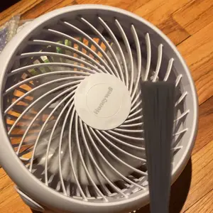 Stainless Steel Long Handle Hanging Cleaning Brush, Durable Ergonomic Metal Bristles Cleaning Brush, Portable Cleaning Tool for Home, Hand Tools, Household Cleaning Tool