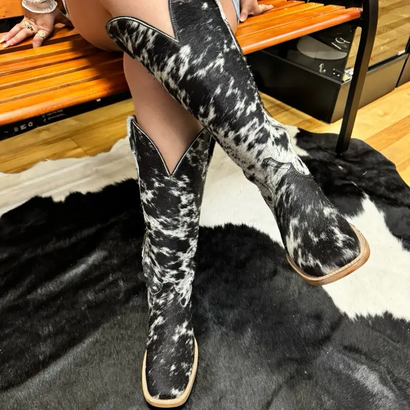 WOMEN COWHIDE SQUARE TOE BOOTS