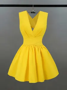 Elegant Style Women's Wedding Guest Dress, Sexy Backless Sleeveless Mini Dress, Perfect for Beach Parties, Spring Summer Evening Gown