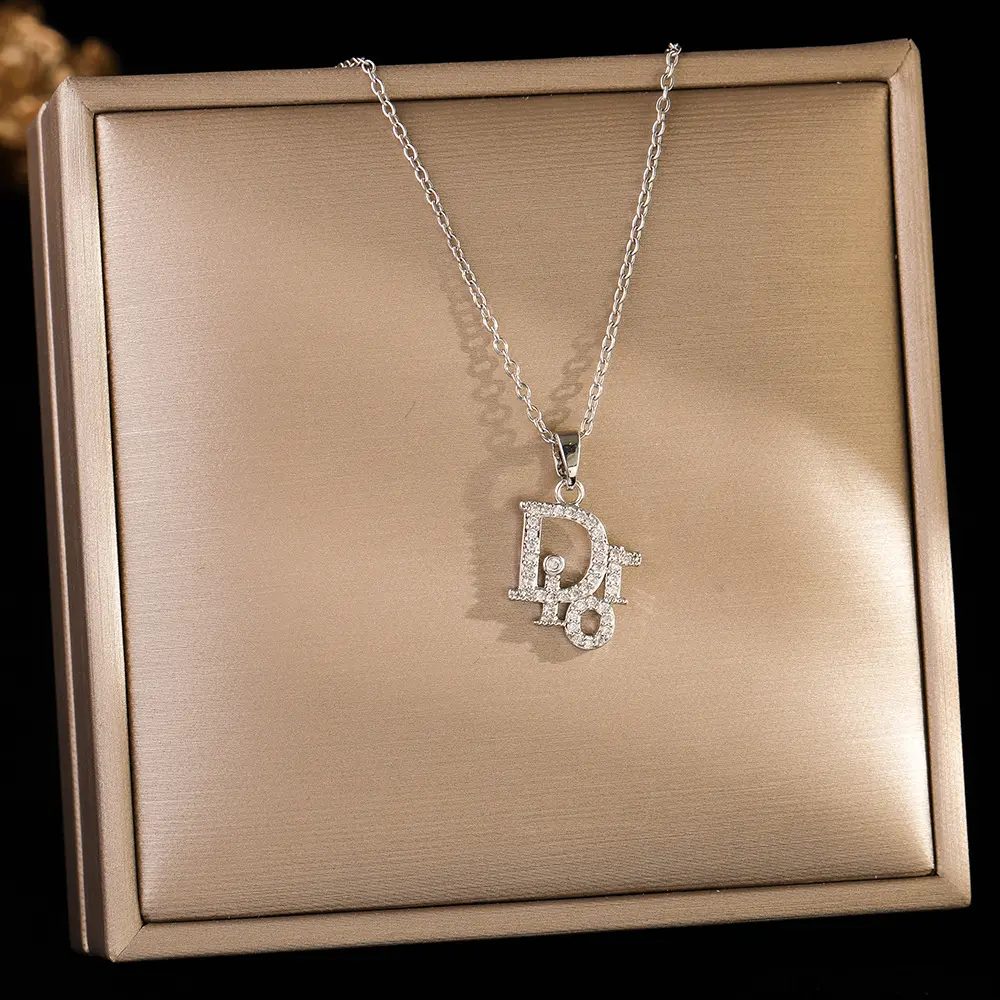 8441-Silver - Single Pendant