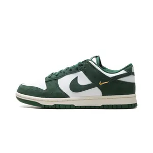 Dunk Low WMNS "Mini Swoosh - Gorge Green" IB4417 100 Dunk Low WMNS "Mini Swoosh - Gorge Green" IB4417 100