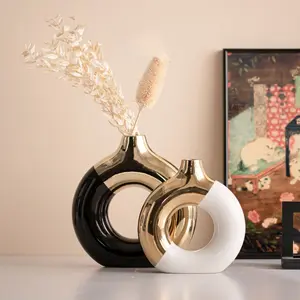 Ceramic Donut Vase, Round Vase for Reed Grass, Nordic Modern Style Decorative Vase, Centerpiece for Weddings Parties Home Office Hotel Living Room Festive Decoration