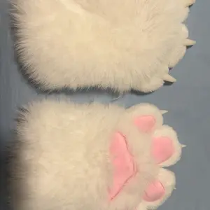 Plush Cat Paw Gloves - Ultra Soft Faux Fur Animal Claw Mittens | Adorable 3D Paw Pad Design | Warm Cozy for Cosplay, Winter & Gifts (Multiple Colors)