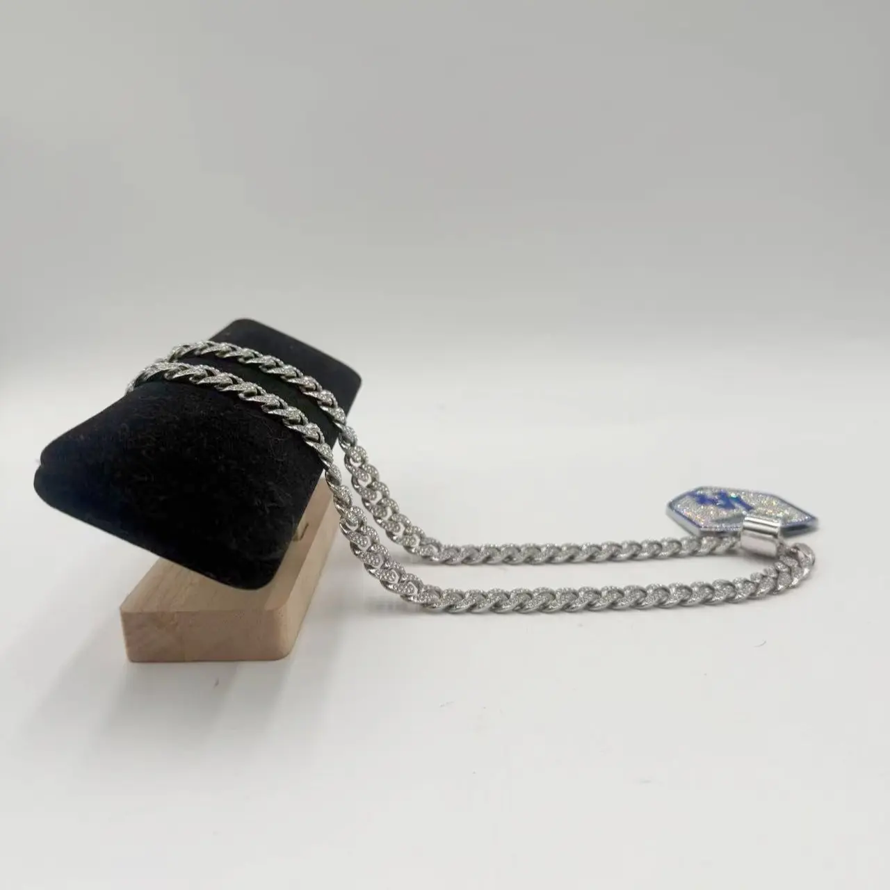 Sports Necklace Oil Drip Hip-Hop Pendant Necklace CubanChain Men's Necklace The PerfectGiftfor Boyfriends Unisex Design Daily Decor