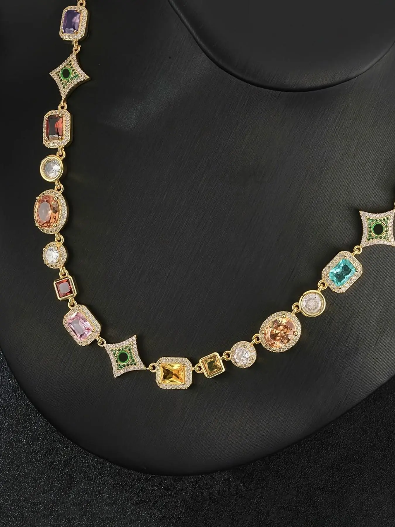 Hip-Hop Colorful Geometric Rhinestone Necklace, Fashion Unisex Street Style Jewelry for Music Festivals & Parties, High End Necklace Gift, Fashion Jewelry Accessories