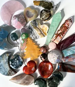 【Bliss Live】Crystal Carving Confetti Set Crystal BOX ( Towers, spheres, carvings,bracelets, pendants,tumbles, chips )