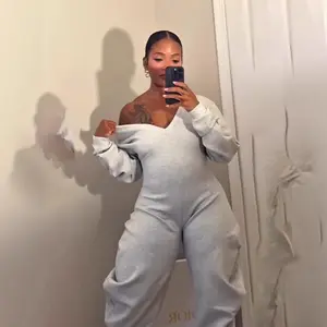 New women's V-neck sexy jumpsuits, long-sleeved sweatshirts and jumpsuits