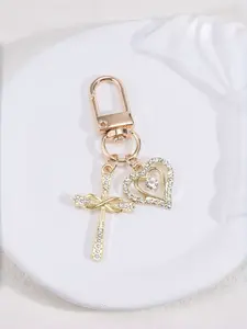 Women's Minimalist Rhinestone Heart Pendant Keychain, Elegant Heart Gift, Delicate Keyring Accessory, Perfect Earphone Box Keychain, Keychain For Bags