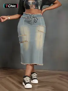 Vintage Frayed Denim Midi Skirt for Women, Casual Plus Size Design, Comfortable and Stylish Skirt