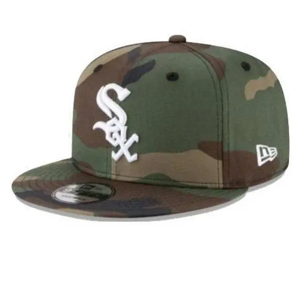Vintage Camo Flat Brim Fitted Baseball Cap | Military Camouflage Streetwear Hat for Men & Women Outdoor Fashion