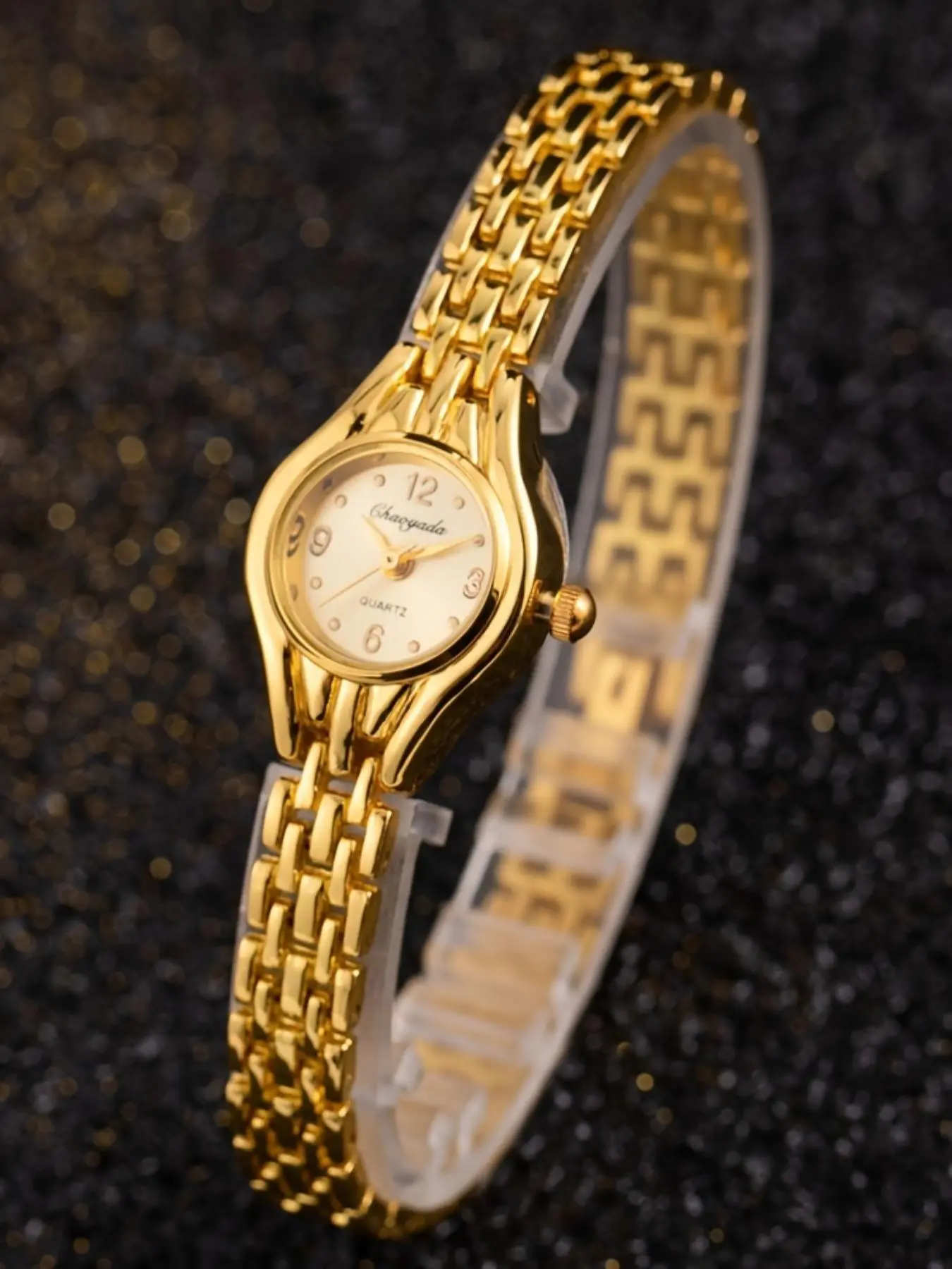 Women's Elegant Fashion Small Round Dial Analog Quartz Watch, Fashion Watch for Party, Daily Decor, Trendy All-match & Exquisite Watch for Birthday Gift without Box, Fashionable Wristwatch, Fashionable Stylish Watch, Fashion Wristwatches