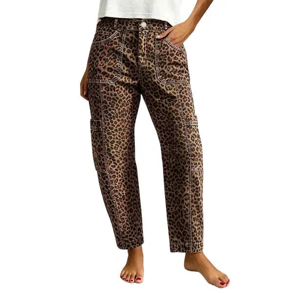 Flamingals Leopard Stitch Detail Side Pocket Mid Waist Barrel Leg Crop Pants Womenswear Stretchy 25.6" Inseam