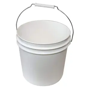 2 Gallon White Paint Bucket