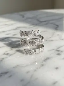 High-End Teardrop Square Geometric Ring, Elegant Jewelry Design, Unique Combination Arrangement, Perfect for Special Occasions