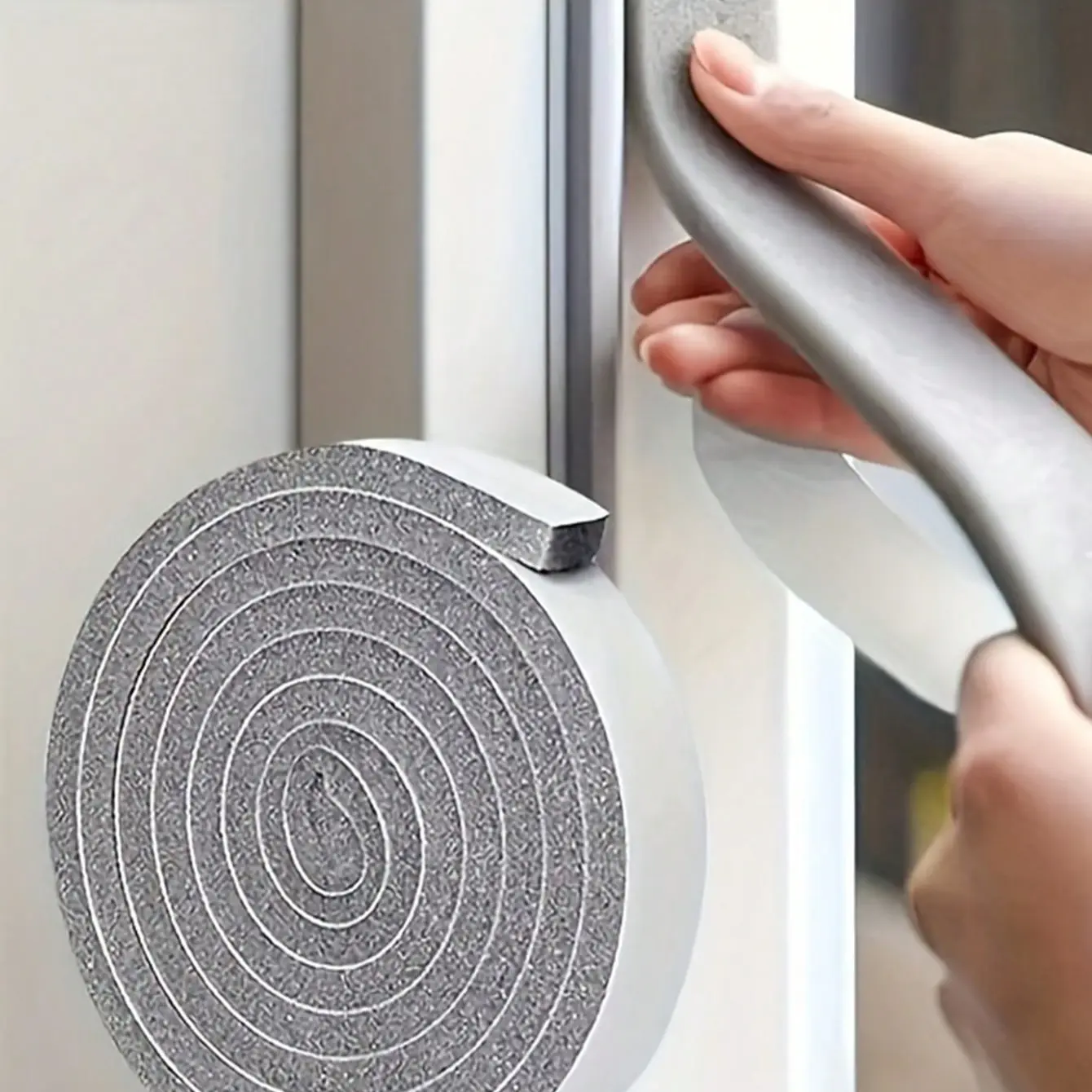 4 Meter Polyurethane Foam Windproof Sealing Strip, Self-Adhesive Sound Insulation Door Gap Seal, Garage Door Seal Bottom, Dust Proof Window Sealer for Plastic and Steel Sliding Windows, Indoor Quietness, Protecting Gaps, Quick Installation