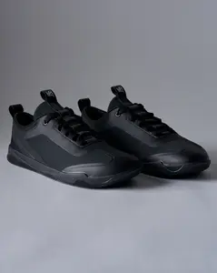 Aerolux Pro Barefoot in Noir Aerolux Pro Barefoot in Noir