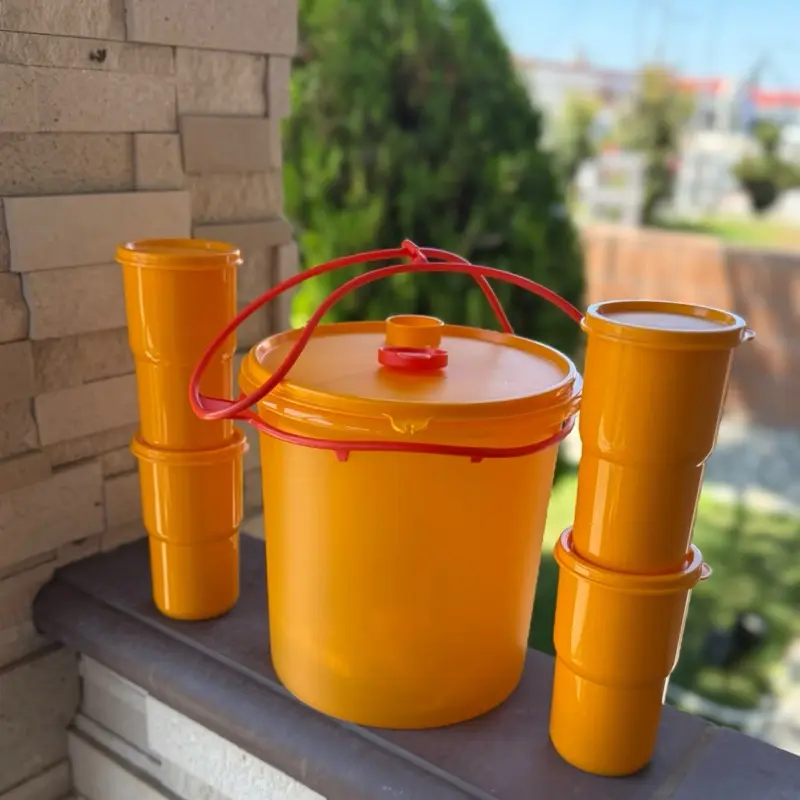 Sturdy Kitchen Pantry Storage Organizing Set - Plastic 20-Cup Orange Pail with Red Handle, Set of 4 Bright 350ml Tumblers, Glass Pickle Jar for Kitchen & Outdoor Use