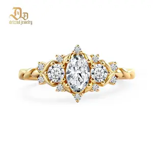 【exclusive in livestream】Delzzad 0.7ct Vintage Cluster Oval Cut Engagement Ring Band VVS Synthetic Moissanite Ring Jewelry S925/Copper Perfect Birthday Engagement Wedding Anniversary Christmas Gift