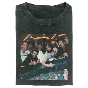 Comfort Colors Vintage The Hangover Playing Poker Crewneck T-shirt, Funny The Hangover Movie Tee Gift For Boyfriend Menswear Top Streetwear