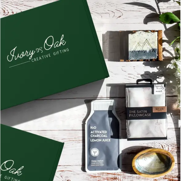 Custom Gift Boxes / Outside printing / 50 units