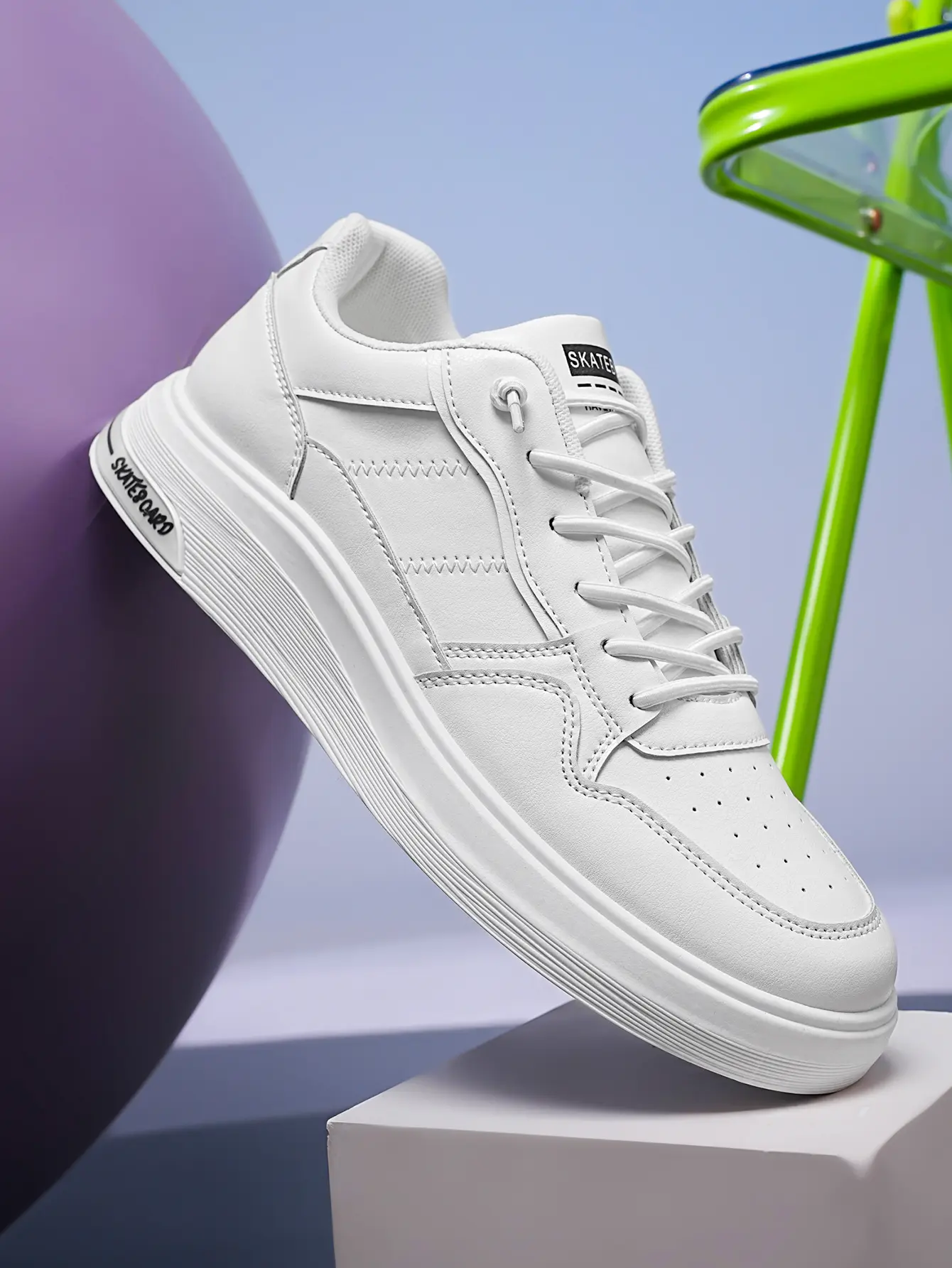 Men's Chunky Statement Shoes, Low Top PU Upper Walking Sneakers with a Thick Platform EVA Sole for Urban Wear