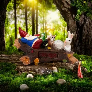 Stump Dwarf Animal, Available Indoors And Outdoors, Resin Statues With Decorative Gnomes, Frogs, Squirrels And Rabbits, Perfect For Outdoor Decoration, Lawn And Terrace Aesthetics, Perfect For Creating A Garden Atmosphere. IP44