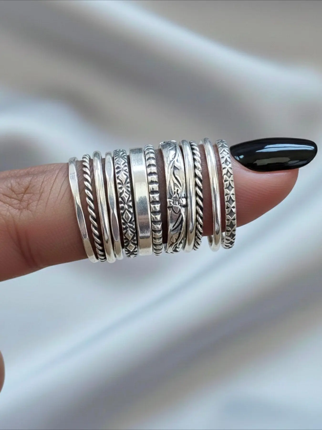 12 Pcs Boho Ethnic Floral Stackable Rings Set for Women, Vintage Distressed Party & Vacation Ring Collection, Trendy Fashion Jewelry Accessories, Bohemian Fashion Ring