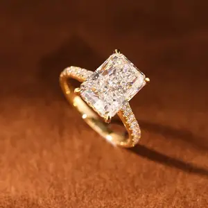 9-K Lab-Grown Diamond 5 ct VS1-E Four-Prong Radiant Cut lab-grown diamond Ring — Light Luxury, Premium Feel, Versatile for Everyday Wear, Engagement/Proposal Diamond Ring pwq05246