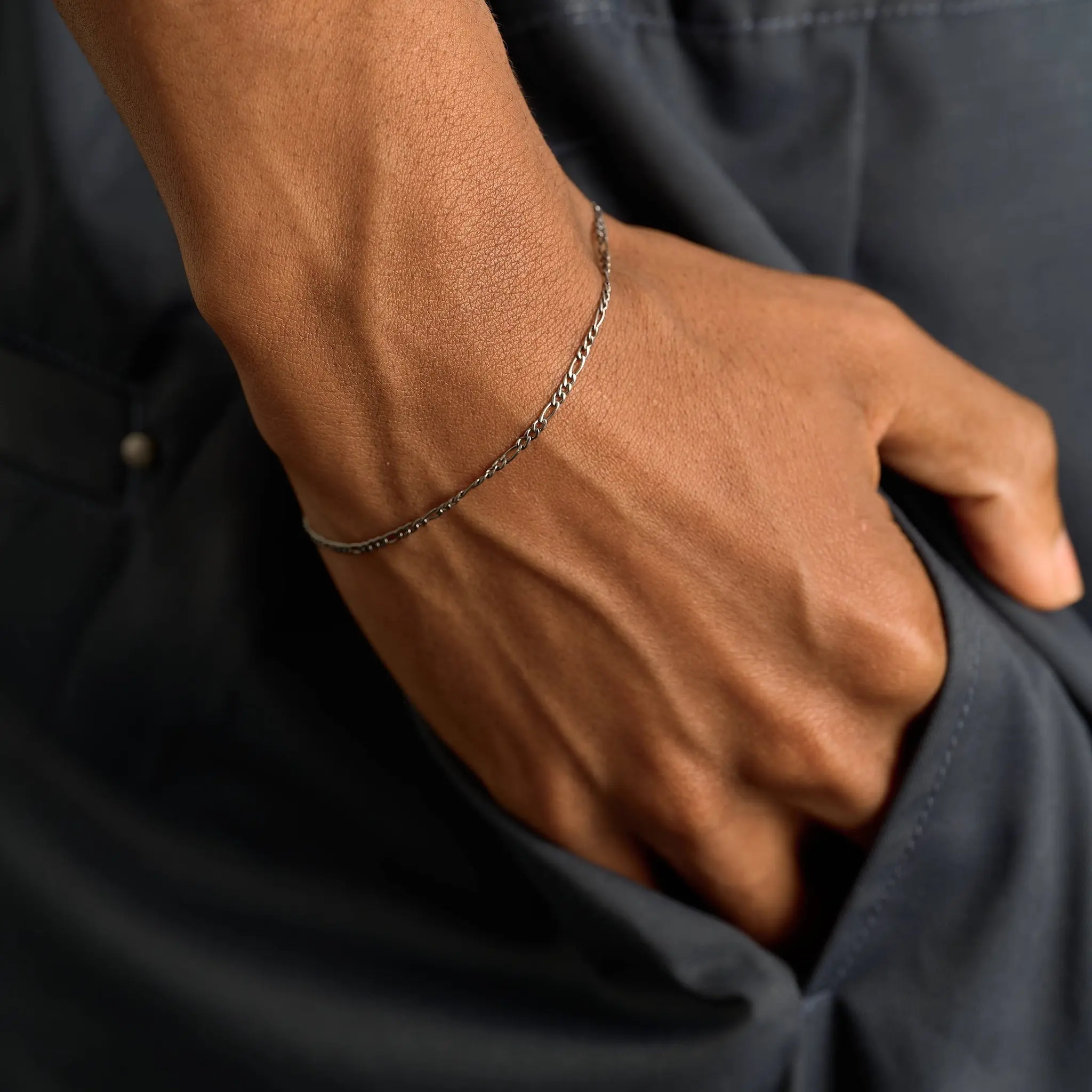 GLD Figaro Chain Bracelet in Black - 2mm - Perfect Gift #tiktokshopsummersale