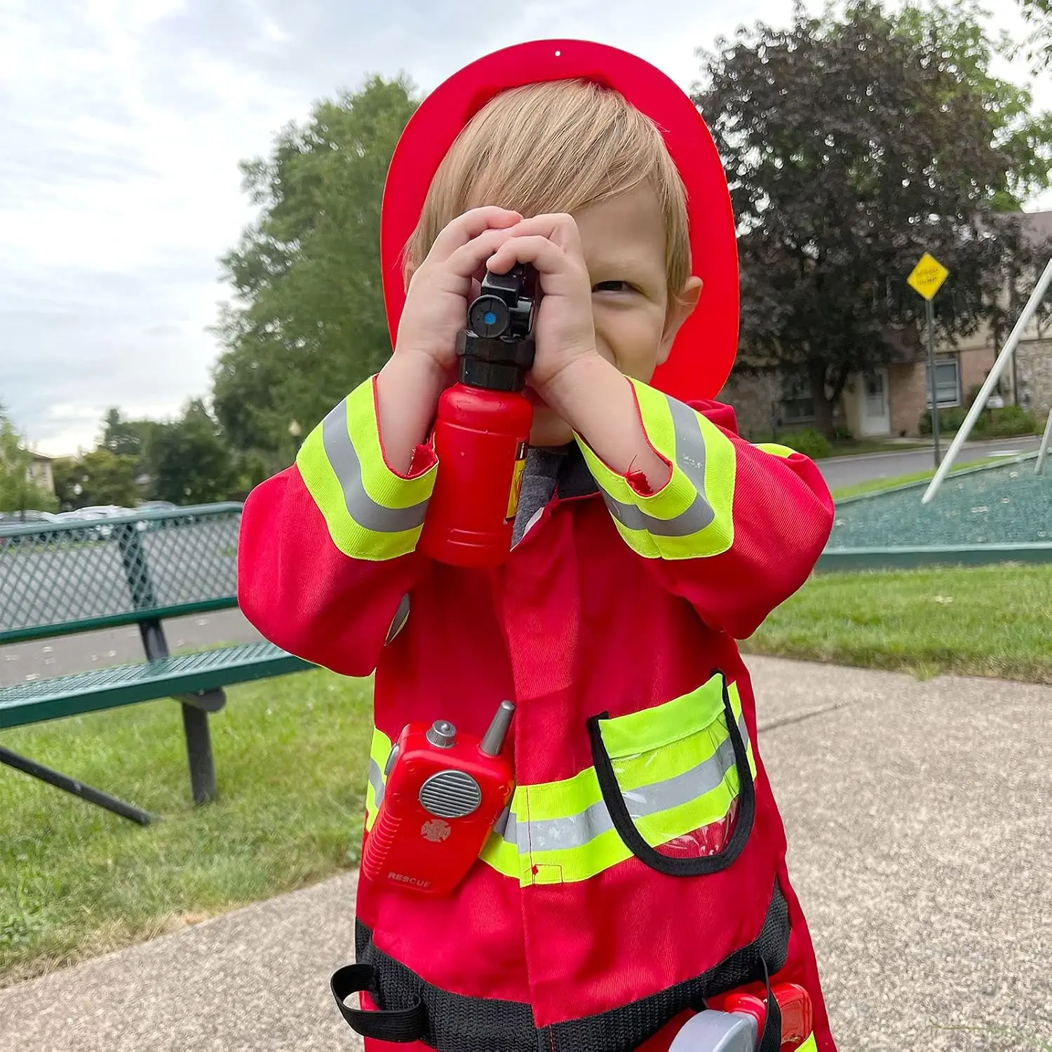 Kid's Firefighter Costume Dress-Up Toy (Ages 3-5) with Sound Effects, Breathable Fabric, Durable Plastic, Fireman Accessories, Reflective Stripes, Role Play, Halloween Outfit, Birthday Gift for Boys & Girls, Kids' Size