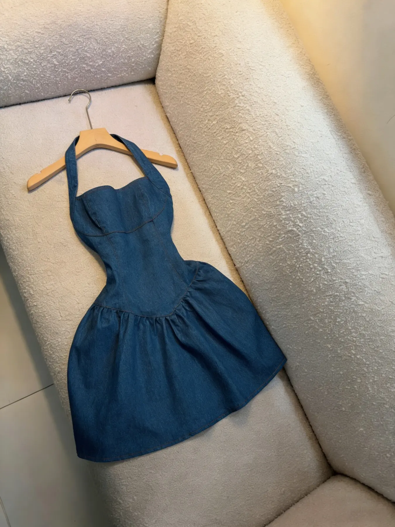 form fitting denim dress Puff Sleeves Fit & Flare Denim Dress – bebe