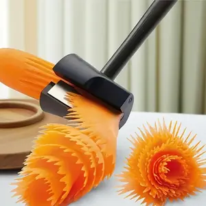 Multifunctional Spiral Vegetable Cutter, 1 Count Manual Vegetable Carrot Cucumber Slicer, Portable Vegetable Cutter for Home Kitchen Dining Room Picnic, Utensils