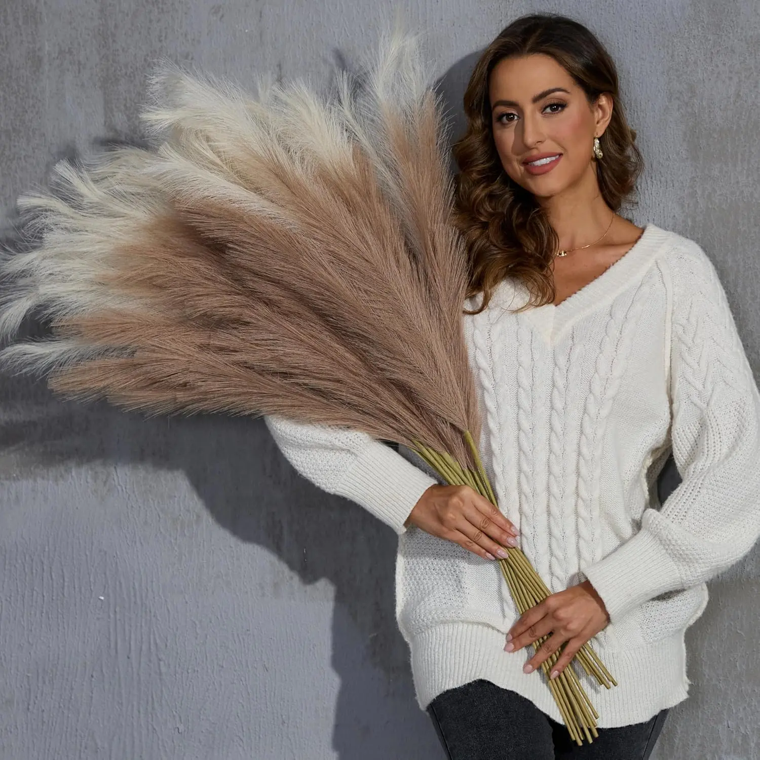 Faux Pampas Grass Tall, 9 count 43''/ 110 cm Large Fluffy Pampas Grass Decor,  Pompas Branches, Long Feathers for Floor Vase, Boho Flower Arrangement for  Wedding Decor ( Beige)