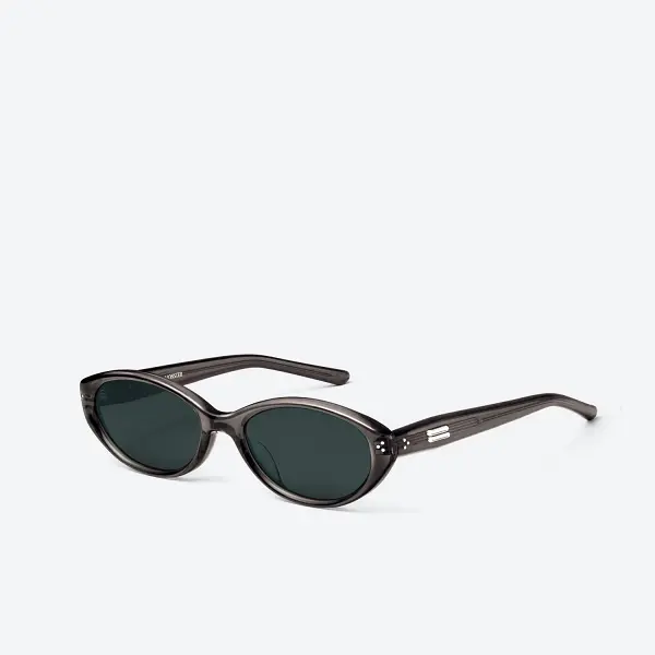 GENTLE MONSTER Cuscus BRC21 Brown Frame Blue Lenses Oval Shape