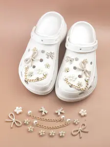 14-Piece Pearl Crystal Bow Golden Shoe Decor Set, Elegant Little Flower Detachable DIY Fashion Accessories With Chains, Perfect For Sandals & Garden Shoes, Holiday Gift Choice, Rhinestone Shoes Charms, Shoe Decoration, Shoe Embellishment Set