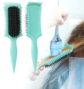 Curl Defining Brush for Curly Wavy Coily & Textured Hair Lightweight Styling Comb with Flexible Bristles for Defined Bouncy Curls Gentle Detangling Heatless Styling Tool for Men Women & Teens