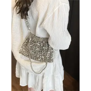 Women's Fashionable Metal Sequins Decorated Crossbody Bag, Casual Versatile Shoulder Bag for Daily Used, Trendy All-match Commuter Bag