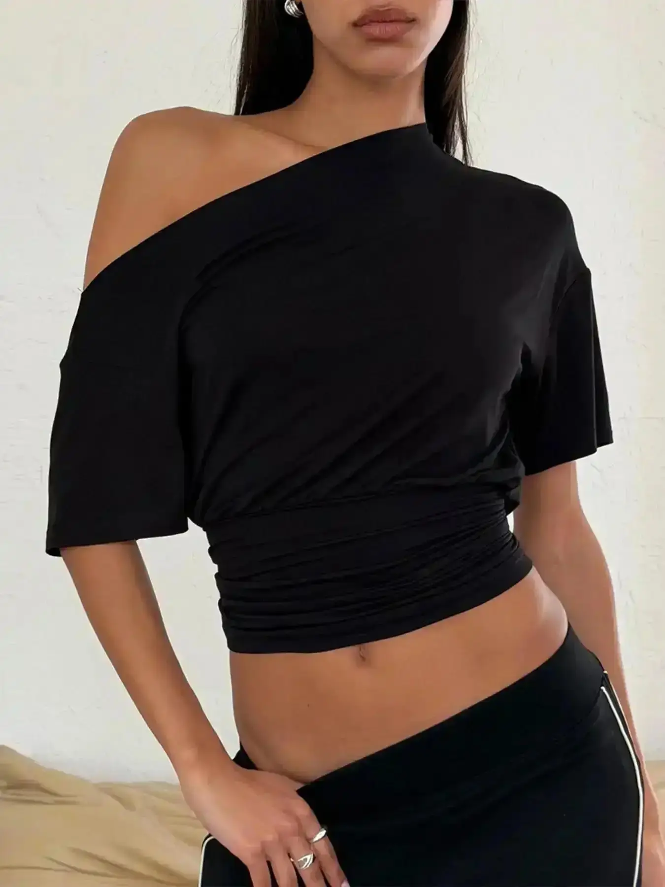 Fashion Women's Cinched Waist Asymmetrical One Shoulder Slim Fit Crop Top Sexy Casual Solid Off The Cropped T-Shirt, Quality Look Style Versatile All-Season Durable Wear Elegant Modern Classic Comfortable Stretchy