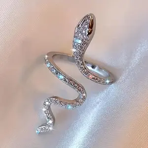 Iced Out Shimmering Fashion Personality Micro-Paved Coiled Snake Ring, Fashion Costume Jewelry Accessory, Iced Out Rings